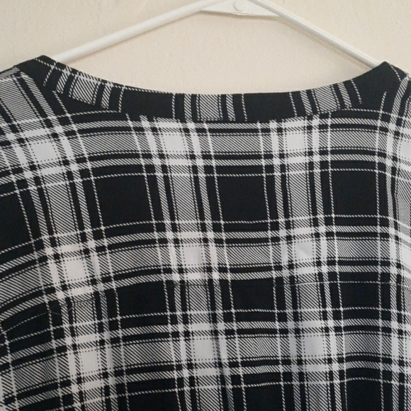 Torrid Black And White Plaid Challis Shirtdress - Picture 11 of 15